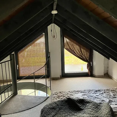 Ruhiges Haus, Nah An Waeldern, Duesseldorf Und Koeln Vakantiehuis *