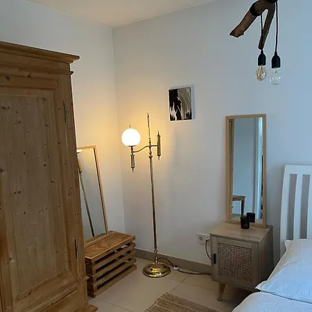 Vakantiehuis Ruhiges Haus, Nah An Waeldern, Duesseldorf Und Koeln *