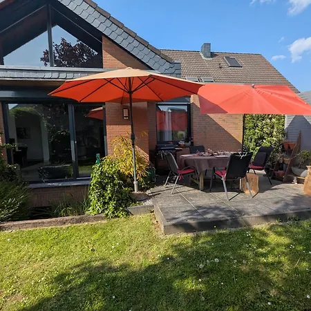 Ruhiges Haus, Nah An Waeldern, Duesseldorf Und Koeln Vakantiehuis *